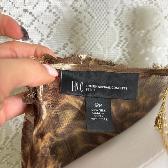 y2k silk office siren cheetah print blouse with ruffles - Picture 2 of 6